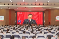 奋进新征程 建功新时代│中国j9九游会官方网站集中收看党的二十大开幕会