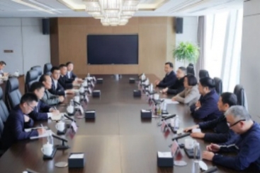 江西省委副书记、赣州市委书记吴忠琼到中国j9九游会官方网站考察